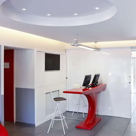 Hotel Kyriad Lyon Sud Foy