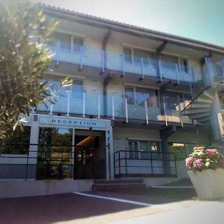 Kyriad Lyon Sud Foy Hotel 3*