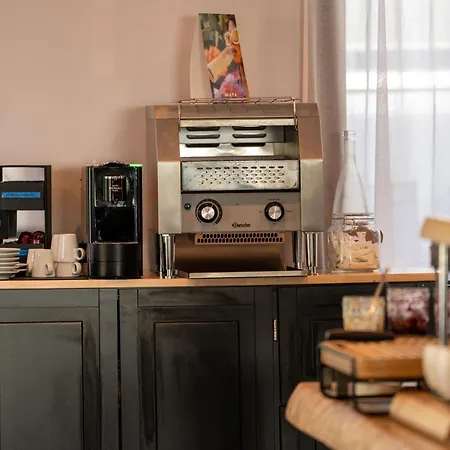 酒店 基里亚德里昂苏德圣佛伊酒店