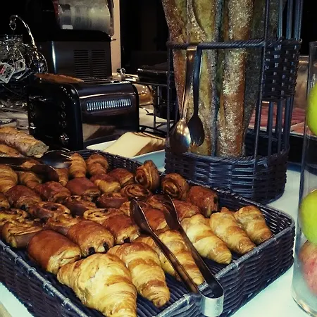 酒店 基里亚德里昂苏德圣佛伊酒店